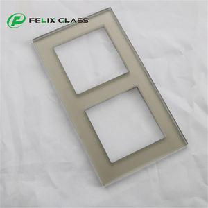 Felix Glass - Plaque murale modulaire en verre pour interrupteur, avec éclairage LED décoratif horizontal européen et prise électrique en laiton - Product Image 2