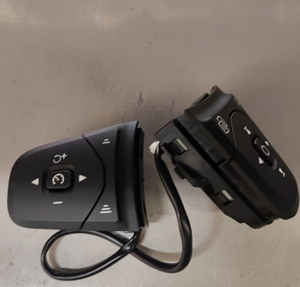 Le bouton de commutation multifonction au volant 32266342 32266343 convient à <span class=keywords><strong>Volvo</strong></span> XC60/XC90/S90/<span class=keywords><strong>V90</strong></span>/S60/V60 - Product Image 1