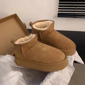 Bottes plateforme Uggs chaudes d'hiver personnalisées 2025 pour femmes avec logo, bottes à la cheville pour femmes - Product Image 2