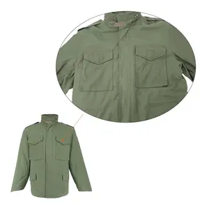 เสื้อแจ็คเก็ตกันลมระบายอากาศสีเขียวมะกอกสำหรับผู้ชายเสื้อ M65สนามยุทธวิธีสีเขียวมะกอกกลางแจ้งแบบกำหนดเอง