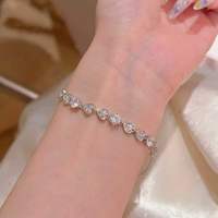 Bracelet exquis en laiton plaqué or 14 carats avec zircon, cordon rouge personnalisé, style chinois, porte-bonheur, personnalisation de la lettre