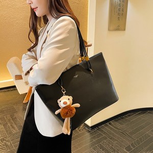 Large Capacity Soft Leather Tote Bag & Underarm Shoulder <b>Handbag</b> Versatile High-Value Commuter Bag for Women - Product Image 4