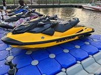 Blocs flottants modulaires en plastique sur mesure pour quai de marina, ponton flottant pour plateforme de bateau