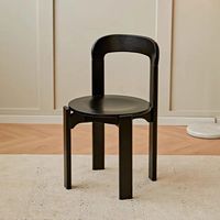 Chaise d'appoint en bois au design moderne pour la vente en gros, idéale pour les restaurants et les cafés, mobilier de salle à manger empilable et abordable