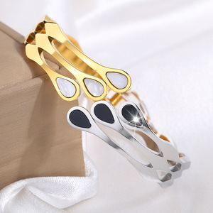 Bán Buôn Không Làm xỉn Thời Trang Mạ Vàng Đồ Trang Sức Thép Không Gỉ Vòng Đeo Tay <span class=keywords><strong>Bangles</strong></span> Cho Phụ Nữ Mới Mô Hình <span class=keywords><strong>2025</strong></span> Các Nhà Sản Xuất Trung Quốc - Product Image 3