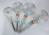 Gadgets d'outils de cuisine en acier inoxydable Passoire à huile populaire pour la friture avec poignée