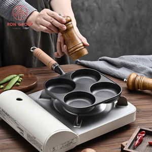 Marmite en fonte à quatre compartiments pour une cuisson multifonctionnelle et un ensemble de restaurant avec poignée en bois - Product Image 4