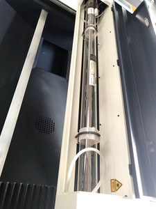 Machine de découpe laser CO2 <span class=keywords><strong>à</strong></span> <span class=keywords><strong>grand</strong></span> <span class=keywords><strong>format</strong></span> <span class=keywords><strong>à</strong></span> 3 axes refroidie <span class=keywords><strong>à</strong></span> l'eau CNC industrielle avec prise en charge AI/BMP/PLT - Product Image 3