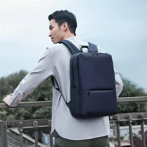 Sac à dos d'affaires classique CN Mi 2 18L, résistant à l'eau, en polyester, pour ordinateur portable, compatible avec les ordinateurs portables de 15,6 pouces - Product Image 4