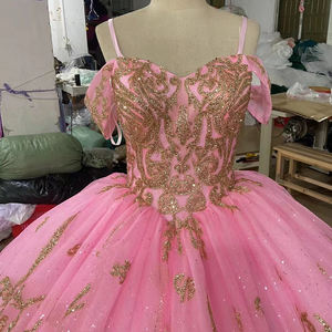 Para 231062 vestido de baile de talla grande vestido de fiesta de noche Rosa fuera del hombro encaje Organza bordado capilla tren sujetador incorporado - Product Image 2