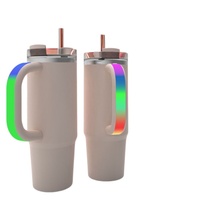 Gobelet isotherme de 40 oz avec poignée lumineuse LED et couvercle à paille rabattable, grande tasse sous vide en acier inoxydable pour soirées nocturnes