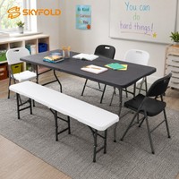 Table pliante moderne en rotin et plastique de 6 pieds de haute qualité pour événements, mariages et utilisation en salon