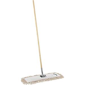 Kit de fregado en seco de algodón natural Boardwalk BWKM245C de 24 pulgadas X 5 pulgadas Cotton Head 60 Pulgadas Cesta de plástico con mango de madera para uso doméstico - Product Image 5