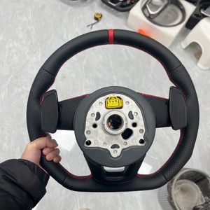 Volant en cuir perforé personnalisé A3 A4 A5 A6 A7 A8 TT Q3 <span class=keywords><strong>Q4</strong></span> Q5 Q7 Q8 R6 R8 S3 S4 S5 RS3 RS5 RS6 Volant pour <span class=keywords><strong>Audi</strong></span> - Product Image 4