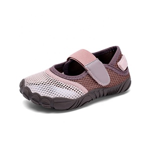 Chaussures d'eau d'été légères, respirantes, antidérapantes, imperméables, douces et confortables pour garçons et filles - Product Image 3