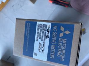 Motor Servo AC Mitsubishi 100% Nuevo y Original HF-KP13G1 - Product Image 1