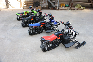 Scooter des neiges avec batterie 48V 20Ah 800W, klaxon/lumière/trois vitesses, modèle Racer Snowmobile 1939 48V 800W - Product Image 6