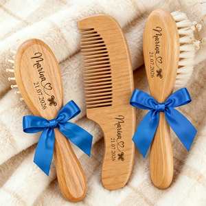 Ensemble de 3 brosses et peignes pour bébé personnalisés gravés, modernes et multifonctionnels, pour filles et garçons, brosse à cheveux en bois doux personnalisée, cadeau pour nouveau-né - Product Image 4
