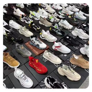 <span class=keywords><strong>Chen</strong></span> vente en gros balles de chaussures de marque d'occasion de haute qualité en vrac styles mixtes pour femmes et hommes vêtements en stock - Product Image 1