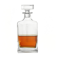 Carafe à whisky de luxe en verre sans plomb 1000 ml (33,5 oz) carrée côtelée avec bouchon hermétique pour bourbon domestique