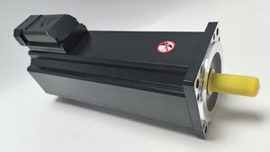 دعم فني احترافي لمحرك سيرفو ELAU طراز SM-100/40/050/P0/45/S1/B0 - Product Image 5