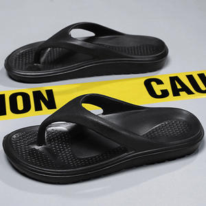 Vente en gros d'usine, tongs d'été pour hommes, légères, respirantes, pour la maison, les loisirs, la plage - Product Image 4