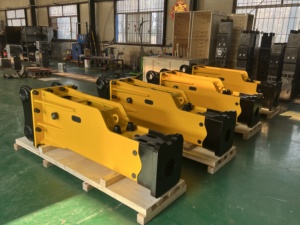 Martello Idraulico TAEKKO TK43 42CrMo Tipo Cilindrico Adatto per Escavatori da 6-9T per Ripristino del Terreno - Product Image 2