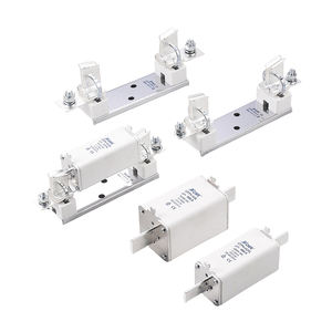 CE TUV RoHs approuvé 150A 200A 300A 500A lien de fusible en cuivre PV solaire série NH 1500V DC porte-fusible en cuivre de haute qualité - Product Image 1