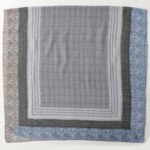 Écharpe douce pour femme en viscose, imprimé géométrique effet coton, avec pompons, bandana, châle de voyage anti-UV - Product Image 3