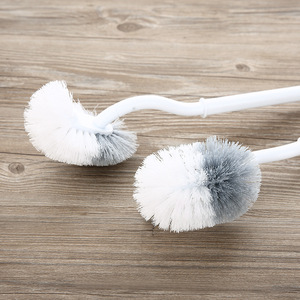 Brosse de toilette japonaise en plastique à long manche courbé, brosse de nettoyage pour salle de bain, brosse de nettoyage et d'hygiène pour toilettes - Product Image 2