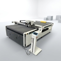 Máquinas de corte CNC de cama plana para cartón corrugado, vinilos para vehículos, folletos, murales de pared y corte digital CNC