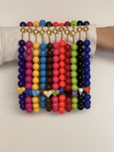 Nuova Collana Estiva Boho 2026 con Perline Acriliche Colorate, Ciondolo a Cuore Grosso e Perline Bubblegum, Gioielli Artigianali per Vacanze - Product Image 2