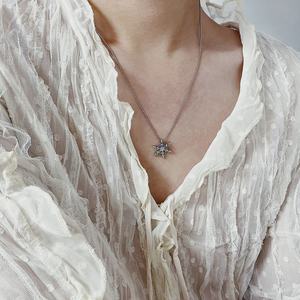 Nuevo Collar de Plata de Moda 2025, Collar Giratorio con Circonita en Forma de Copo de Nieve, Regalo de Navidad, Piedra de Diamante, Joyería Principalmente de Acero Inoxidable - Product Image 2