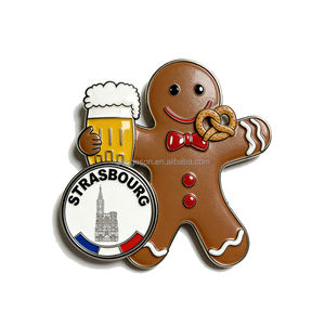 Aimants de réfrigérateur en métal Strasbourg <span class=keywords><strong>Allemagne</strong></span> France, Aimant de réfrigérateur Bonhomme en pain d'épices, Souvenirs, Cadeaux artisanaux en métal - Product Image 1