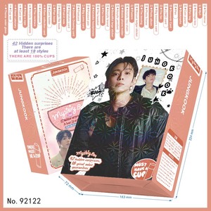 Lien pour tous les modèles de papeterie Kpop, boîte mystère pouvant être ouverte avec 18 cadeaux différents et une tasse à eau incontournable - Product Image 1