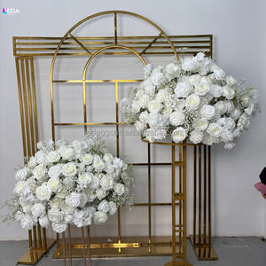 ลูกบอลดอกกุหลาบผ้าไหมเทียมทำมือ LEDA สำหรับตกแต่งงานแต่งงาน ให้สัมผัสเหมือนจริง - Product Image 4