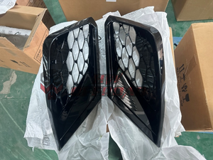 Parrilla Delantera Modificada Lompard para Seat <span class=keywords><strong>Leon</strong></span> 2018 <span class=keywords><strong>Cupra</strong></span> R, Carcasa para Faros Antiniebla, Conversión - Product Image 4