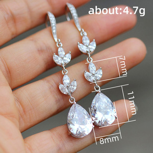 Eleganti Orecchini Lunghi a Goccia per Donne, Accessori per Orecchie Semplici con Nappine per Uso Quotidiano - Product Image 5