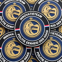 Écussons de créateur en silicone personnalisés, durables et non toxiques, exquis, vintage, lavables, en TPU, pour vêtements, badges accrocheurs
