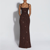Nouvelle Arrivée 2026 Robe de Soirée Sirène Scintillante à Paillettes Sans Manches Col Carré Moulante