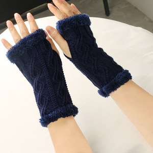 Guantes sin dedos de acrílico con Cable sólido de Invierno para mujer - Product Image 3