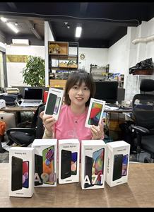 Venta al por mayor original genuino para Sam A10E 32GB seminuevo desbloqueado teléfono inteligente buen precio en stock CDMA LTE características celulares - Product Image 2