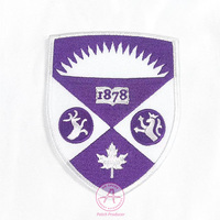 Patch brodé personnalisé en tissu, thermocollant, à coudre, avec support auto-agrippant et thermoscellable, bordure découpée à la chaleur