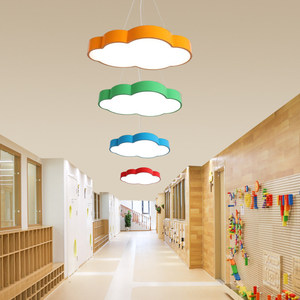 Luminaire suspendu LED personnalisé <span class=keywords><strong>en</strong></span> forme de nuage |   Lampe de <span class=keywords><strong>dessin</strong></span> <span class=keywords><strong>animé</strong></span> à haute luminosité et protectrice pour les yeux, idéale pour les écoles et les chambres d'enfants |   Garantie de 3 ans - Product Image 4