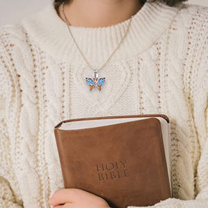 Collier d'urne papillon bijoux de crémation pour femmes, colliers commémoratifs de cendres humaines d'animaux de compagnie, pendentif souvenir, cadeau pour un être cher perdu - Product Image 6