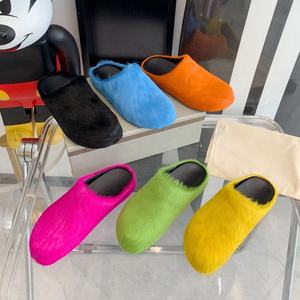 CALF Cow Hide SKIN CLOG SLIPPER Sandalias planas de mula - Product Image 4