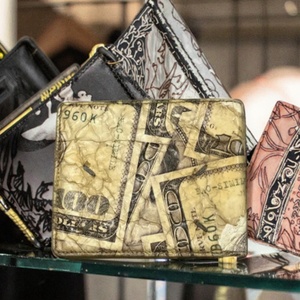 For Slim Italian Cow Leather Bifold Business Luxury Minimalist Short RFID Blocking <b>Money</b> <b>Clip</b> with Nylon Lining Front Pocket - Product Image 3