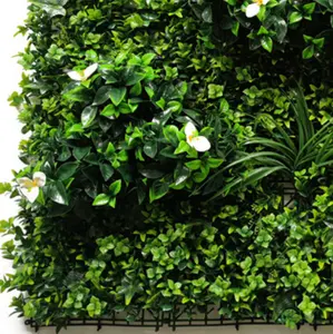 لوحة ستارة خلفية للجدران من عشب أخضر بلاستيكي مزيف محمي من الأشعة فوق البنفسجية 1م*1م نبات صناعي جدار عشب للزينة