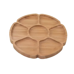 Plat de service alimentaire écologique à 7 sections, plateau à collation, assiette divisée en bambou - Product Image 1