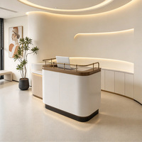 Comptoir de réception commercial pour hôtel, service d'accueil, éclairage LED, présentoir de vente au détail, mobilier d'hôtel, comptoir d'accueil